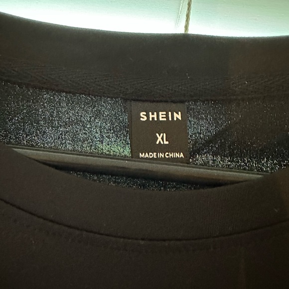 Black SHEIN T-Shirt Men’s sz XL - Picture 2 of 4